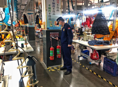 江西九江 防范服装加工安全风险使出“三精招”